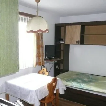 Apartment Chesa Margretta, Im 1 Obergeschoss *